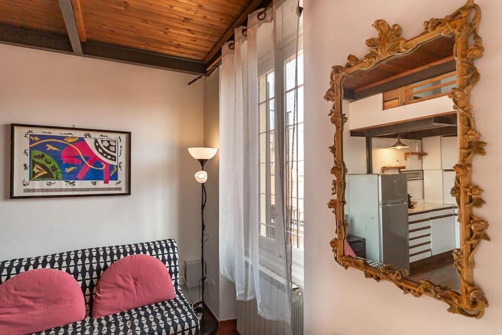 Navigli - Centro Vintage Apt - Movida&free Wifi Appartement