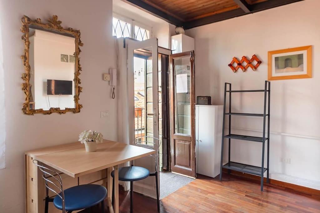 Navigli - Centro Vintage Apt - Movida&free Wifi Appartement Milan