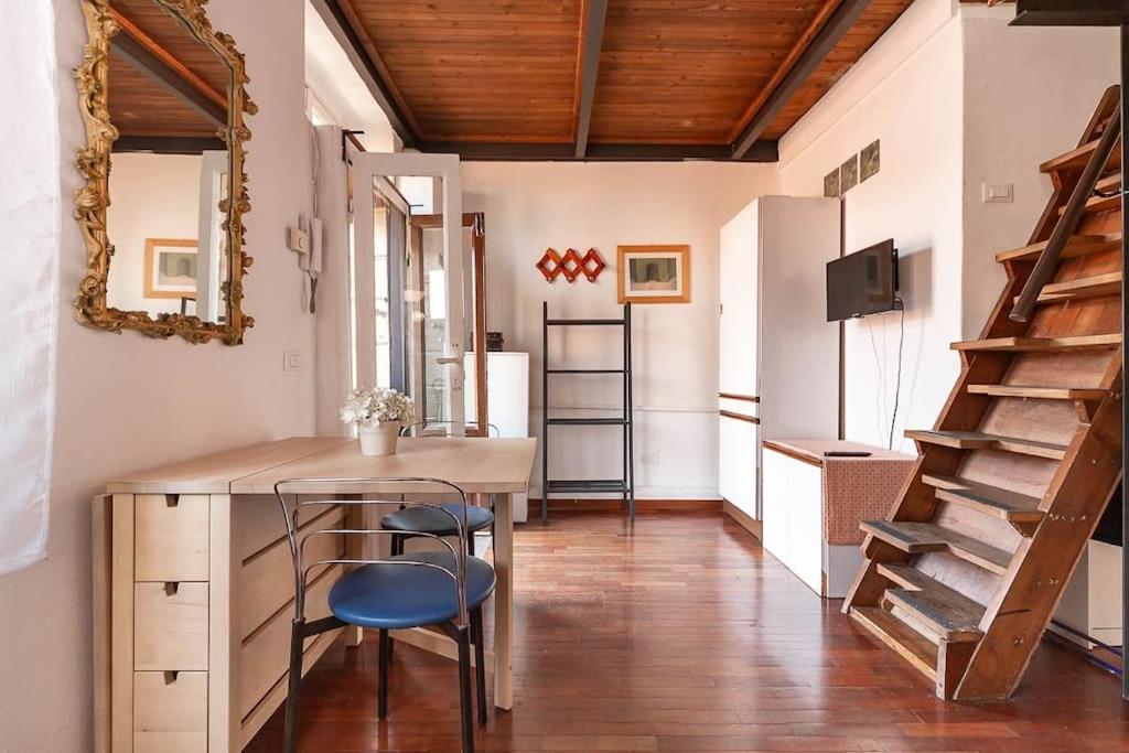 Navigli - Centro Vintage Apt - Movida&free Wifi Appartement Milan